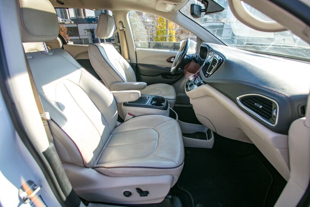 2020 Chrysler Pacifica Limited Atlanta GA