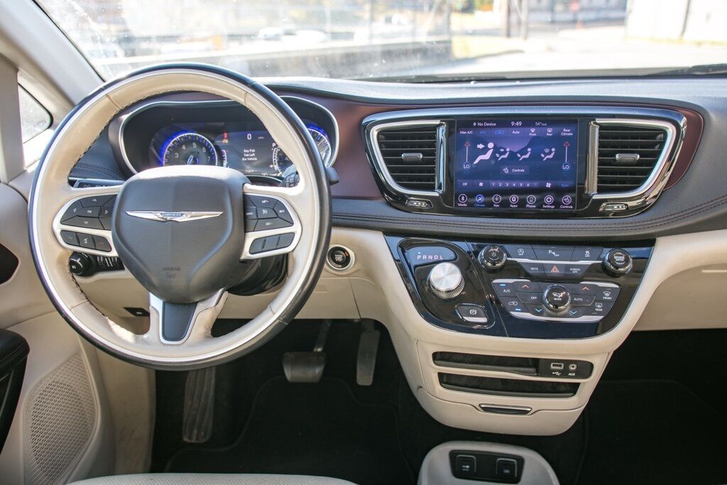 2020 Chrysler Pacifica Limited Atlanta GA