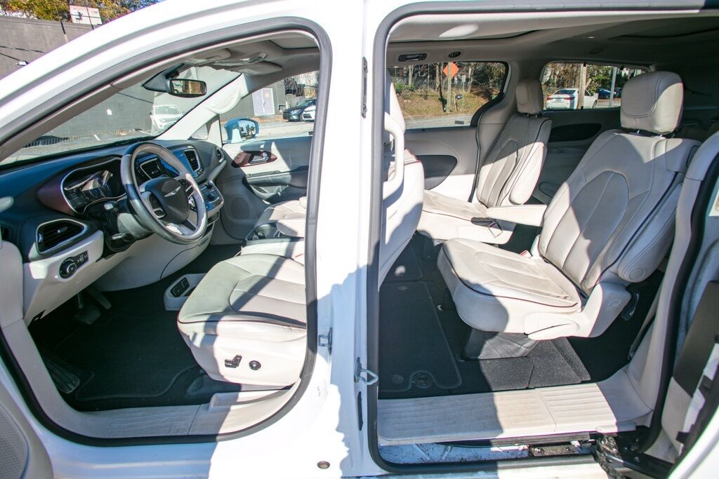 2020 Chrysler Pacifica Limited Atlanta GA