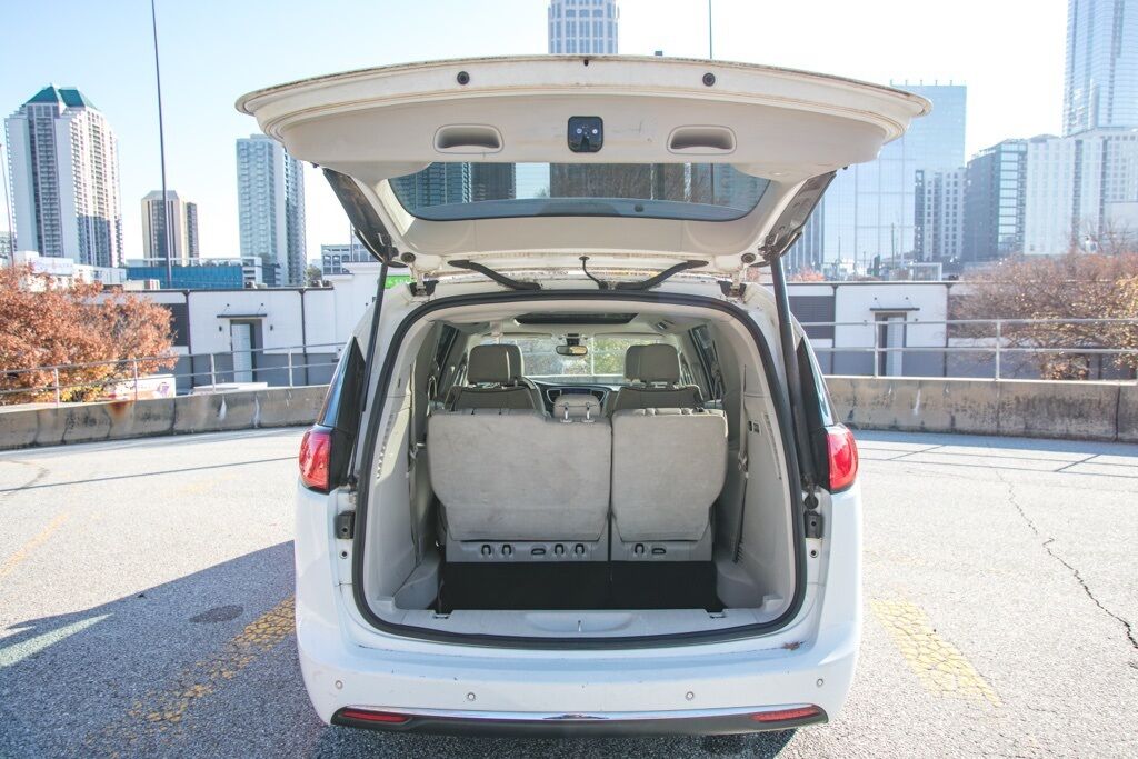 2020 Chrysler Pacifica Limited Atlanta GA