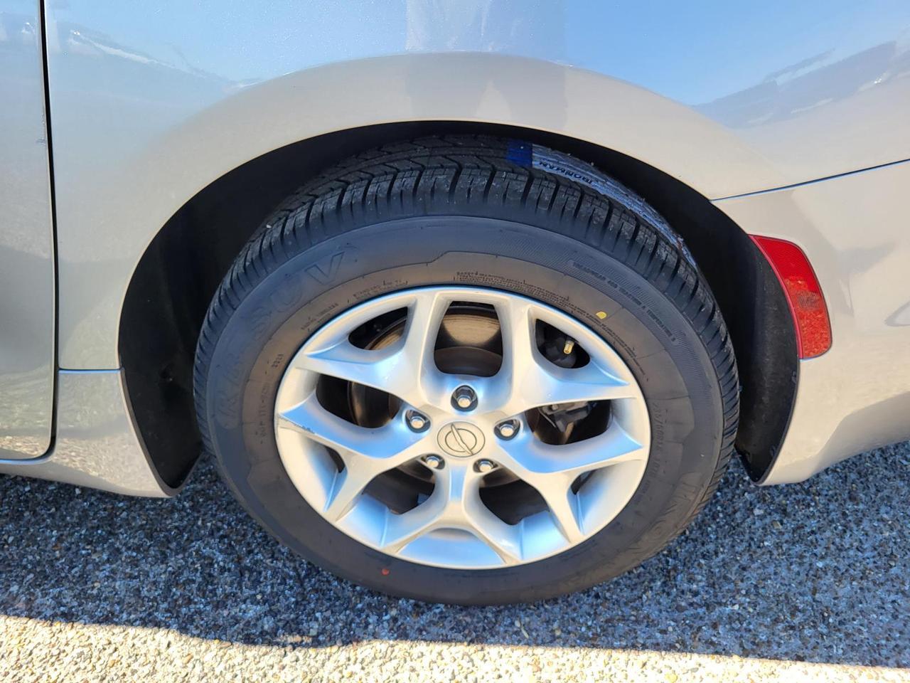 2020 Chrysler Pacifica Limited Beeville TX