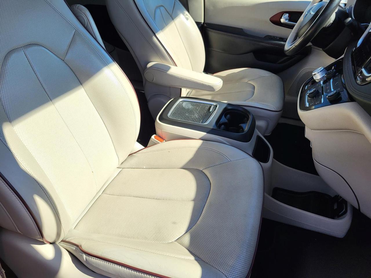 2020 Chrysler Pacifica Limited Beeville TX