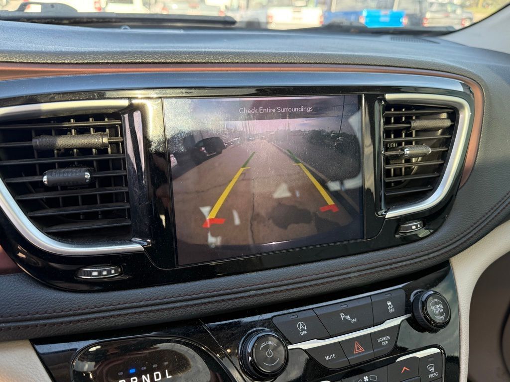 2020 Chrysler Pacifica Limited Crestwood KY