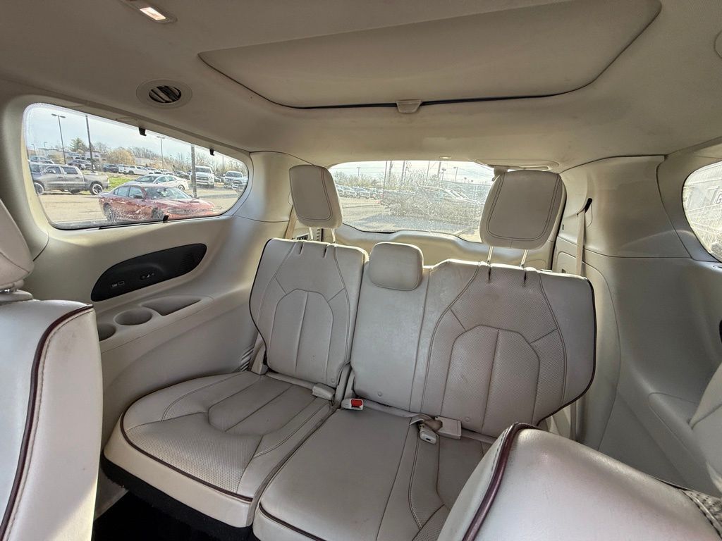 2020 Chrysler Pacifica Limited Crestwood KY