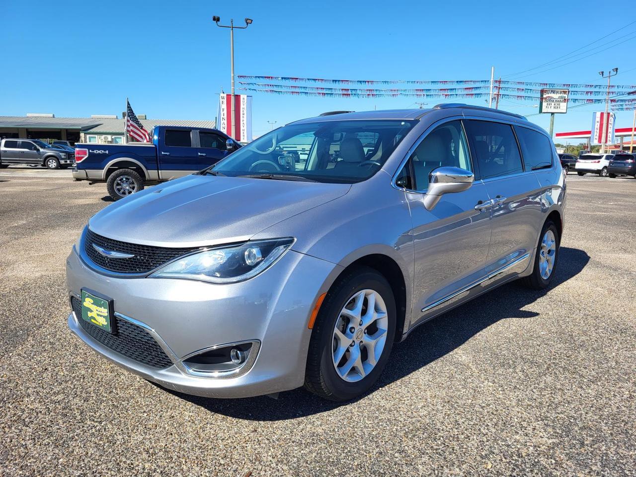 2020 Chrysler Pacifica Limited FWD Beeville TX