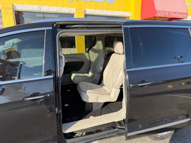 2020 Chrysler Pacifica Limited Indianapolis IN