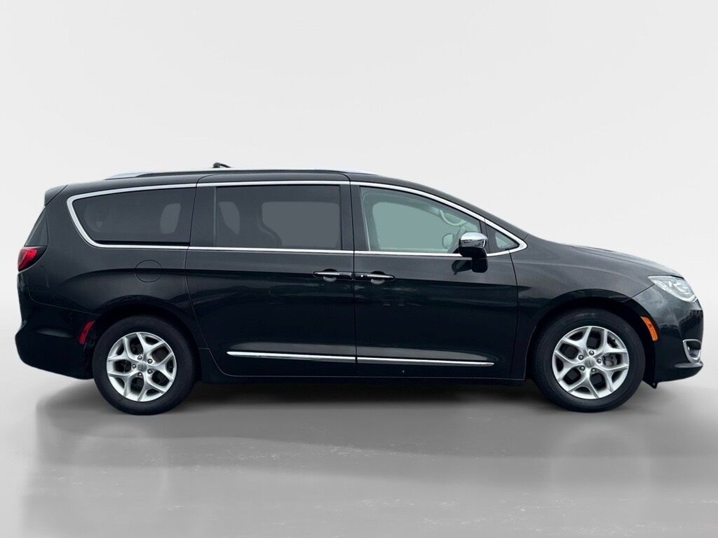 2020 Chrysler Pacifica Limited Morristown TN