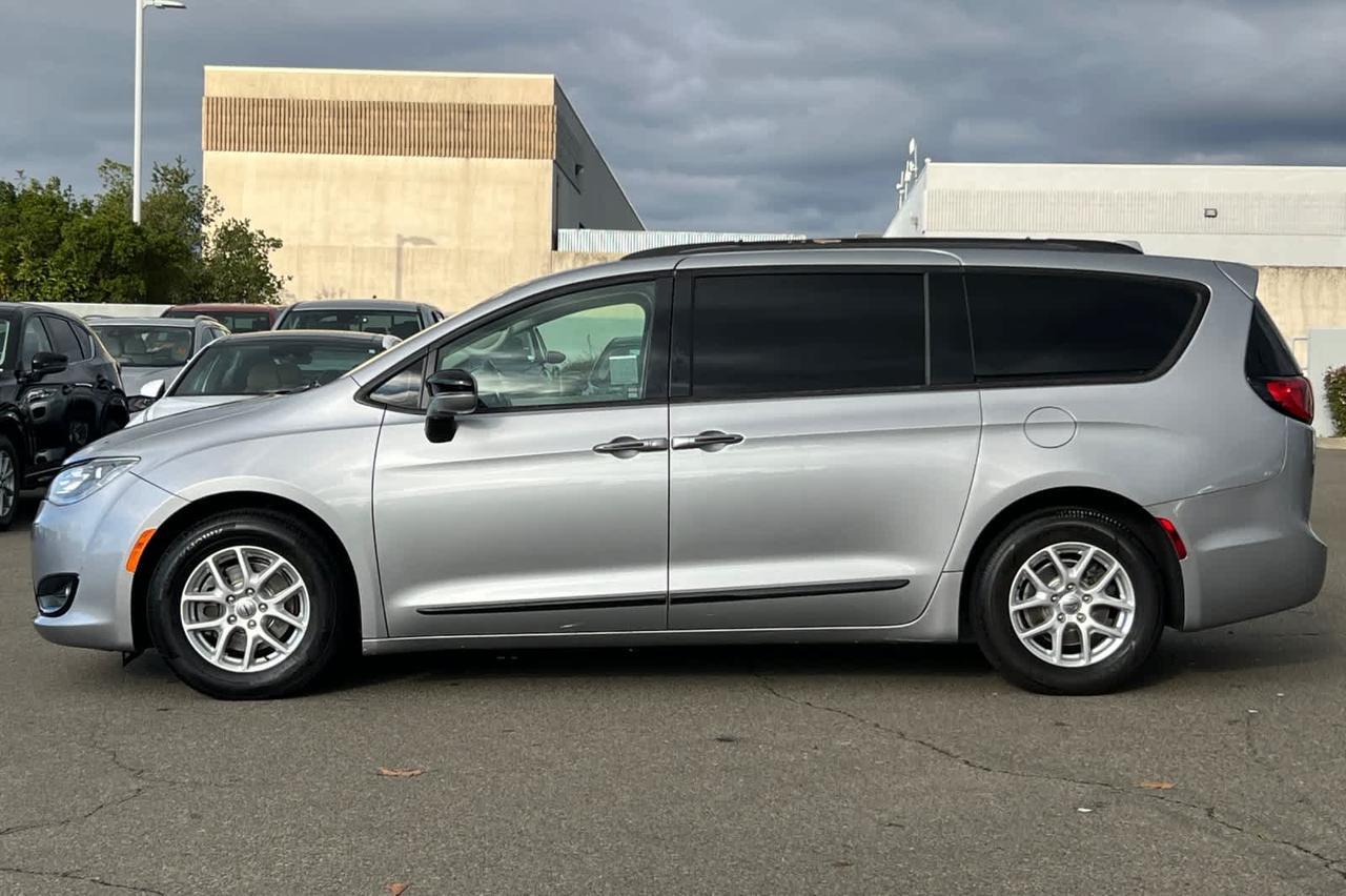 2020 Chrysler Pacifica Limited Roseville CA