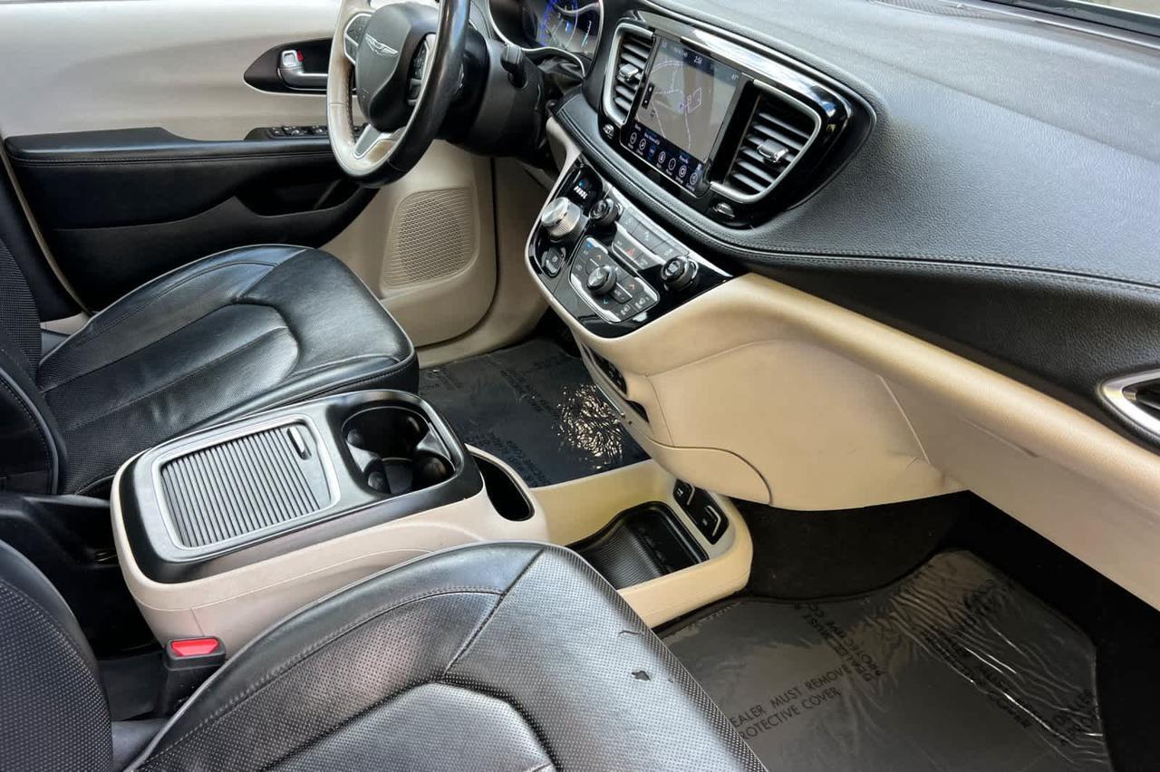 2020 Chrysler Pacifica Limited Roseville CA