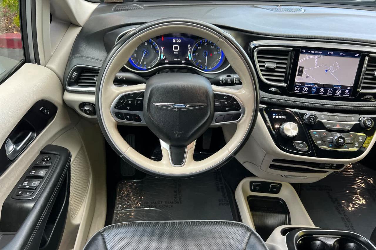2020 Chrysler Pacifica Limited Roseville CA