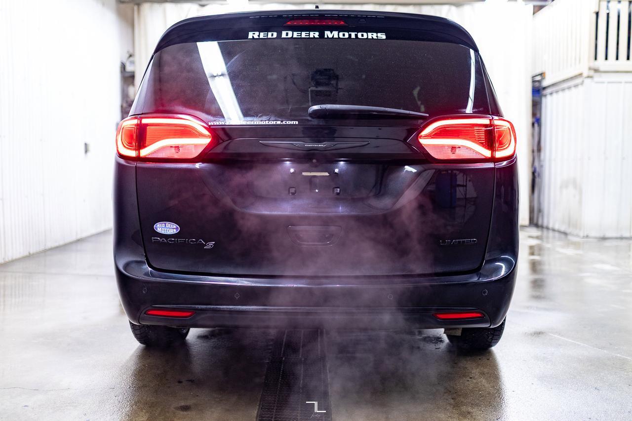 2020 Chrysler Pacifica Limited S Leather Nav BCam Red Deer AB