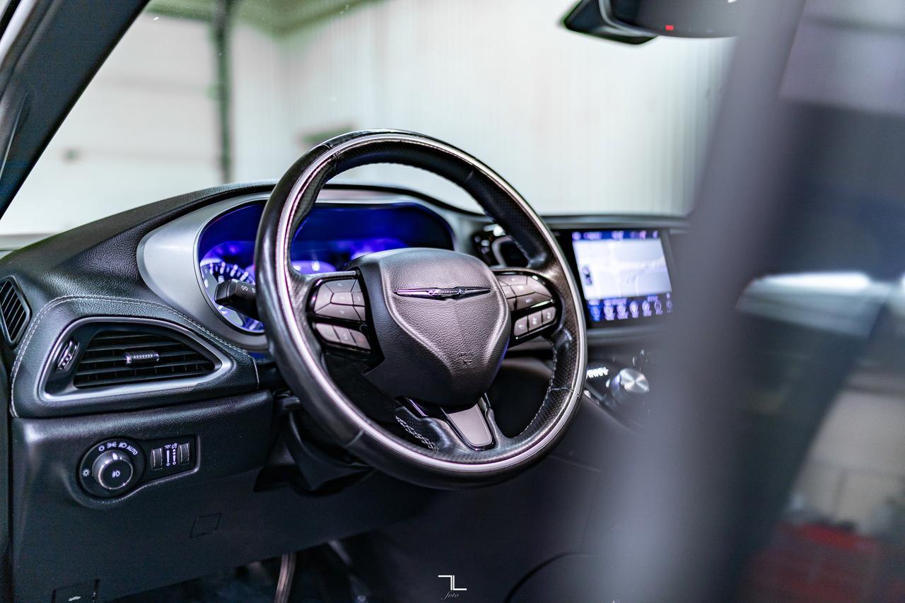 2020 Chrysler Pacifica Limited S Leather Nav BCam Red Deer AB