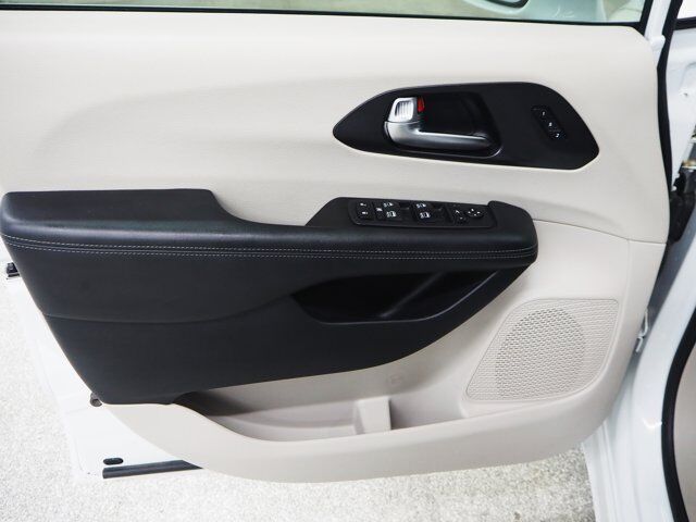 2020 Chrysler Pacifica Limited New Braunfels TX