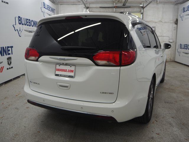 2020 Chrysler Pacifica Limited New Braunfels TX