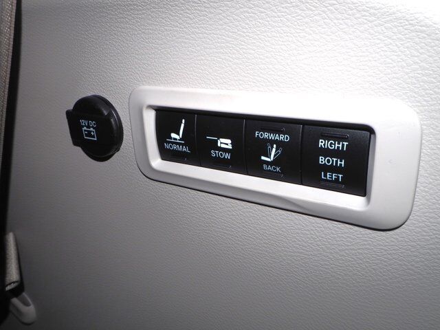 2020 Chrysler Pacifica Limited New Braunfels TX