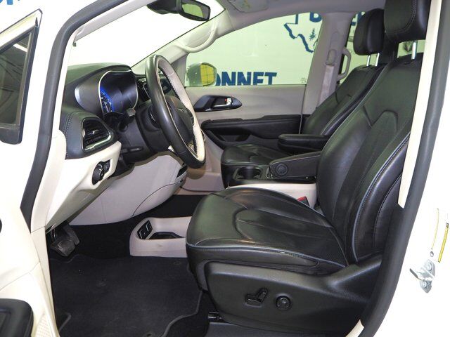 2020 Chrysler Pacifica Limited New Braunfels TX