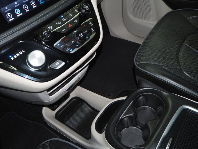 2020 Chrysler Pacifica Limited New Braunfels TX