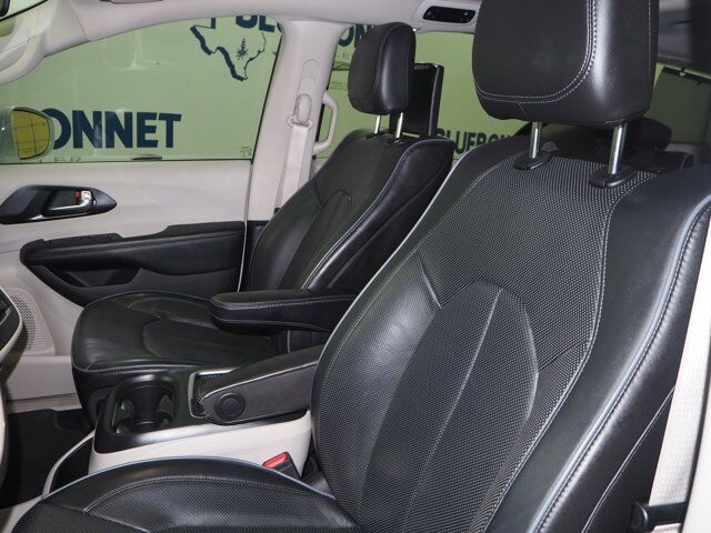 2020 Chrysler Pacifica Limited New Braunfels TX