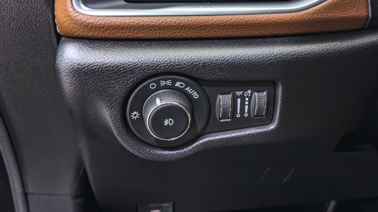 2020 Chrysler Pacifica Limited Tallmadge OH