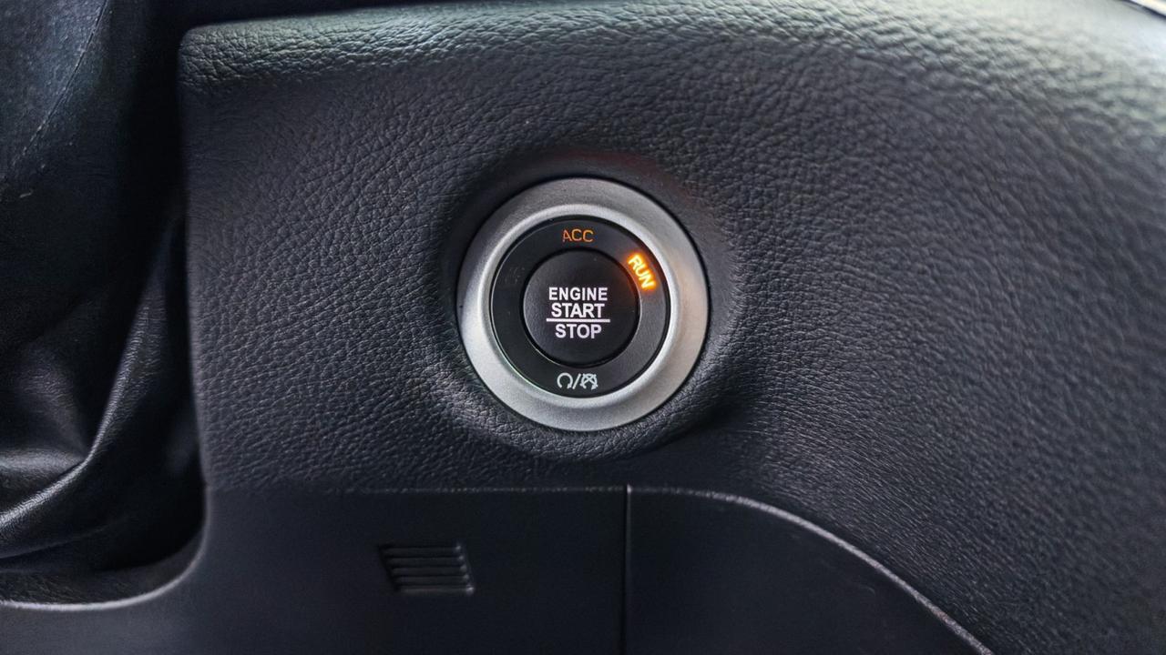 2020 Chrysler Pacifica Limited Tallmadge OH