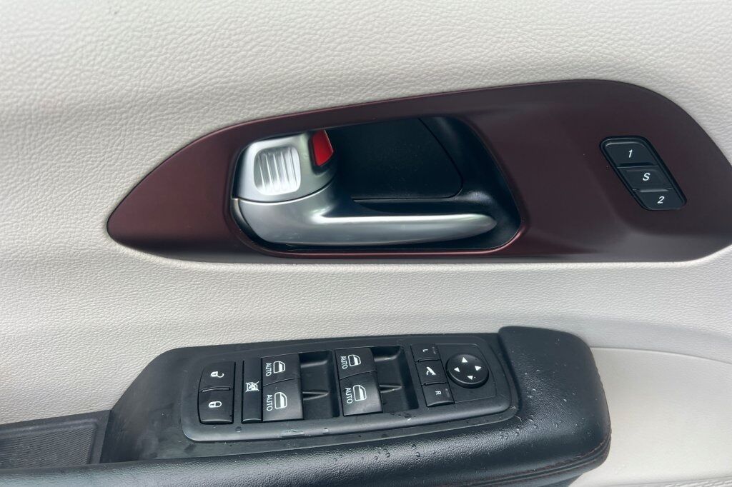 2020 Chrysler Pacifica Limited Fruitland ID