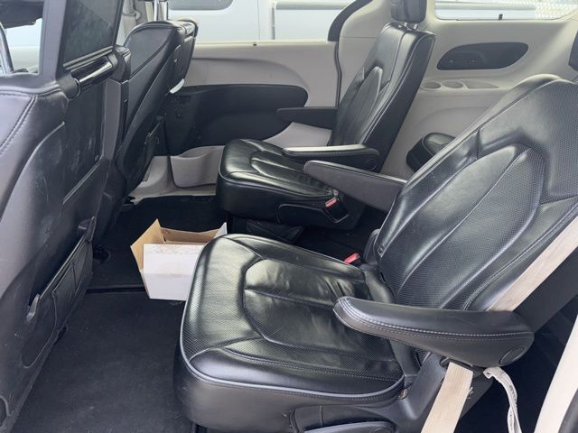 2020 Chrysler Pacifica Limited West Burlington IA