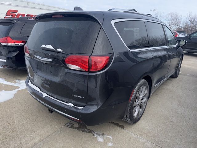 2020 Chrysler Pacifica Limited West Burlington IA