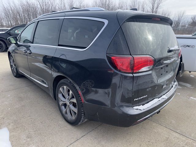 2020 Chrysler Pacifica Limited West Burlington IA