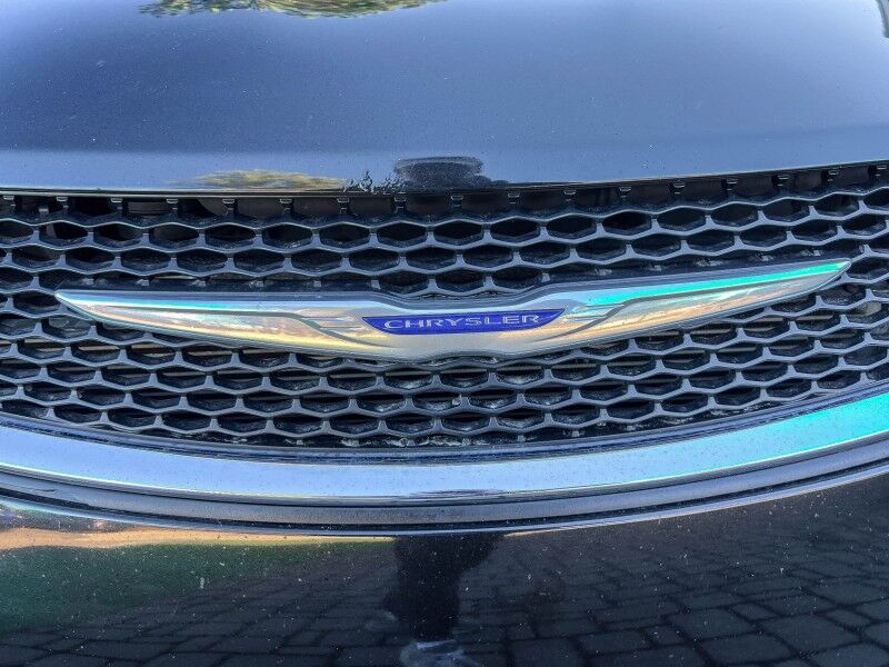 2020 Chrysler Pacifica Limited Wilmington NC