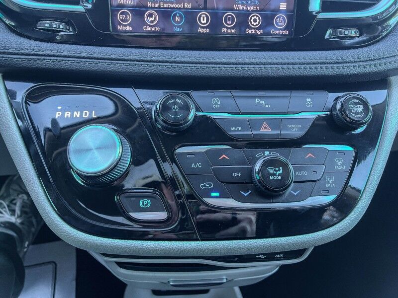 2020 Chrysler Pacifica Limited Wilmington NC