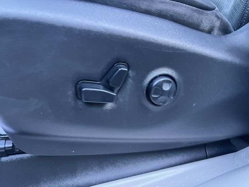 2020 Chrysler Pacifica Limited Wilmington NC