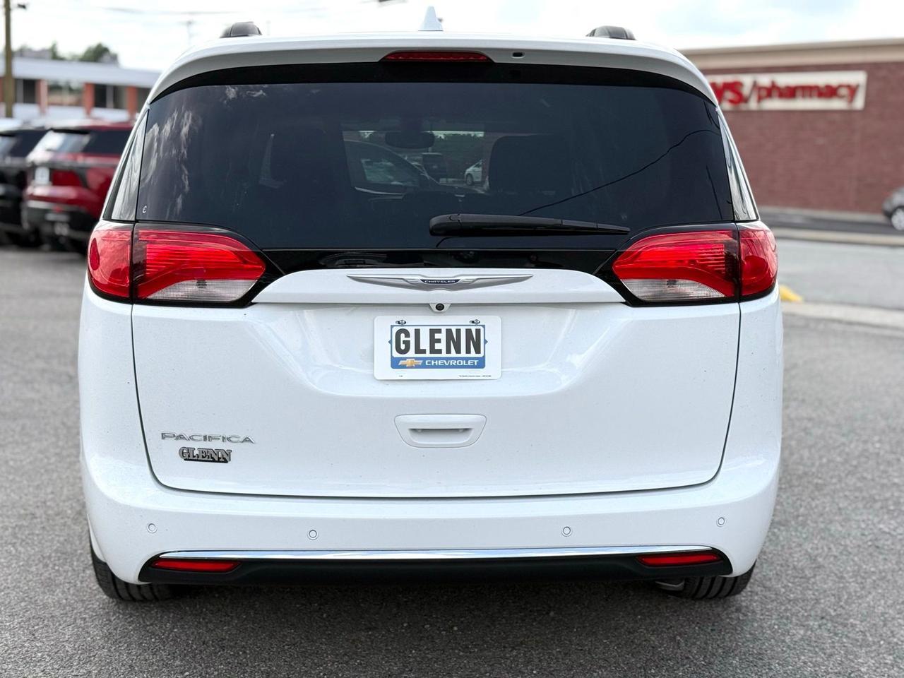2020 Chrysler Pacifica Touring Crestwood KY