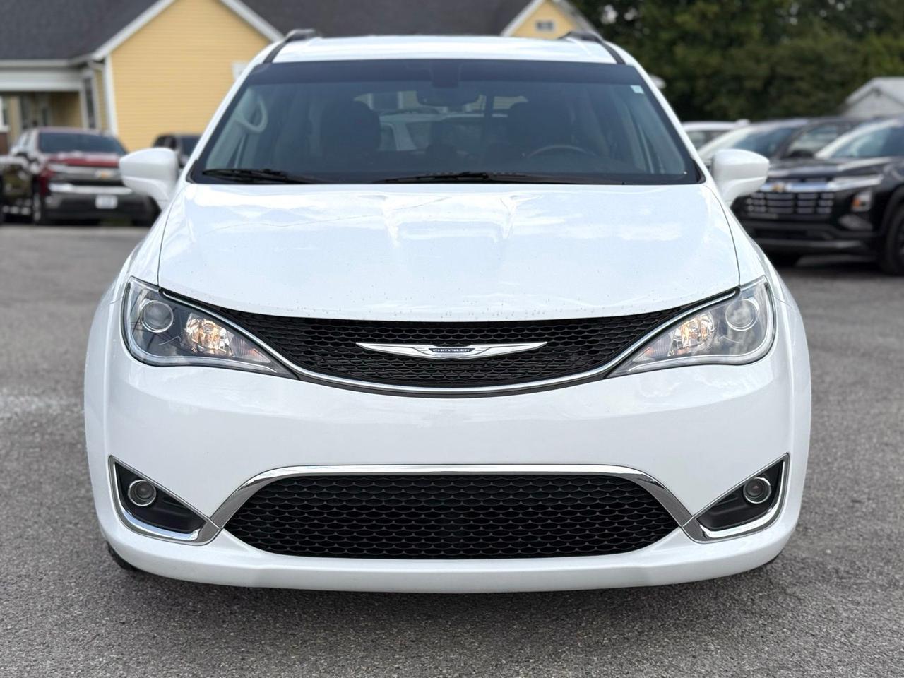 2020 Chrysler Pacifica Touring Crestwood KY