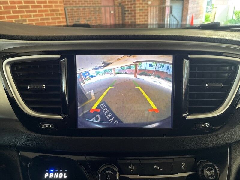 2020 Chrysler Pacifica Touring FWD Arlington VA