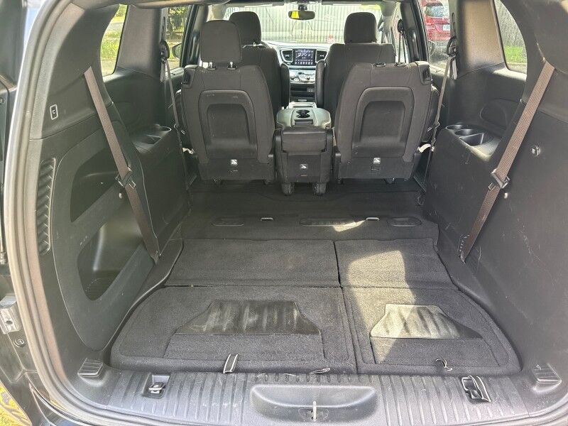 2020 Chrysler Pacifica Touring FWD Arlington VA