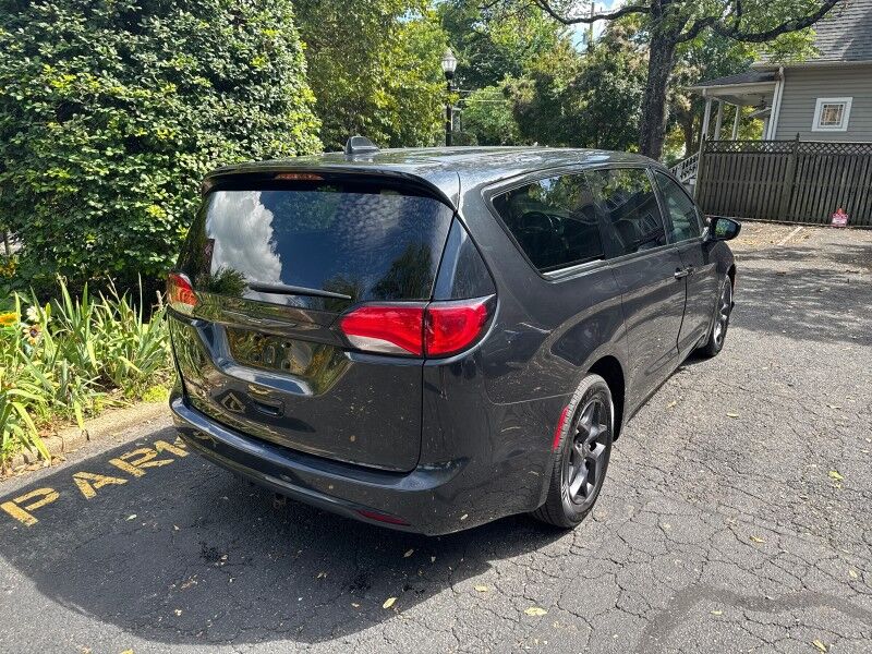 2020 Chrysler Pacifica Touring FWD Arlington VA