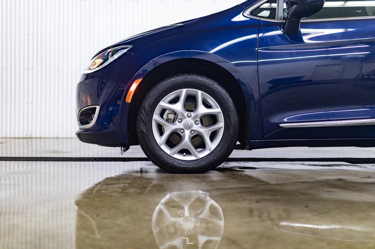 2020 Chrysler Pacifica Touring-L 35th Anniversary Leather DVD BCam Red Deer AB