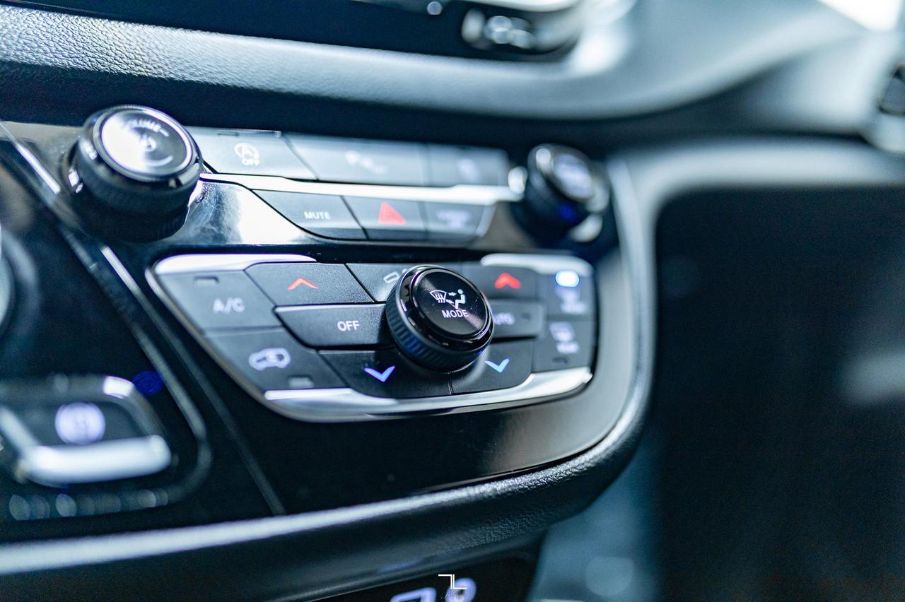 2020 Chrysler Pacifica Touring-L 35th Anniversary Leather DVD BCam Red Deer AB