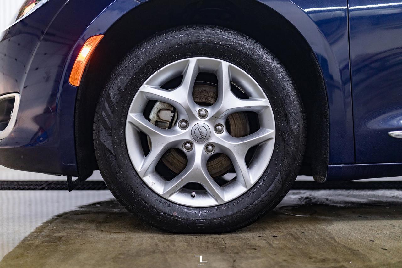 2020 Chrysler Pacifica Touring-L 35th Anniversary Leather DVD BCam Red Deer AB