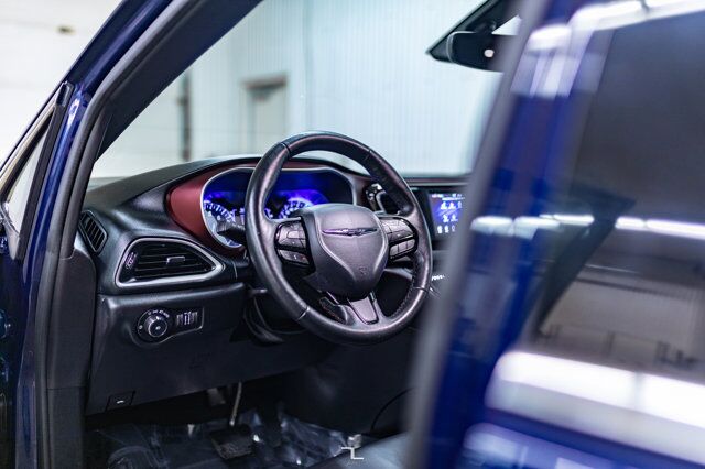 2020 Chrysler Pacifica Touring-L 35th Anniversary Leather DVD BCam Red Deer AB