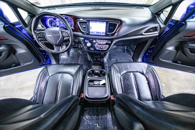 2020 Chrysler Pacifica Touring-L 35th Anniversary Leather Nav DVD BCam Red Deer AB