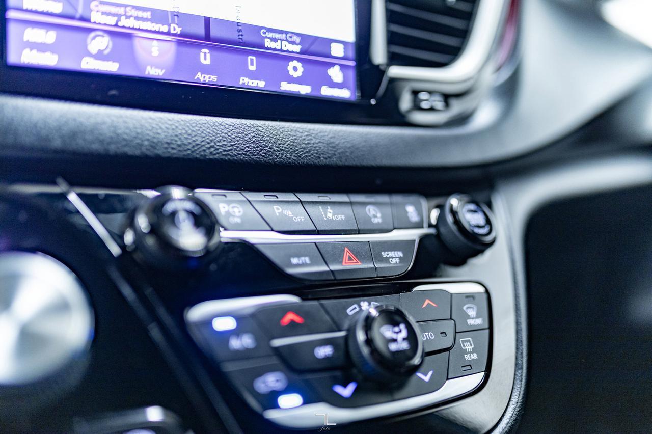 2020 Chrysler Pacifica Touring-L 35th Anniversary Leather Nav DVD BCam Red Deer AB