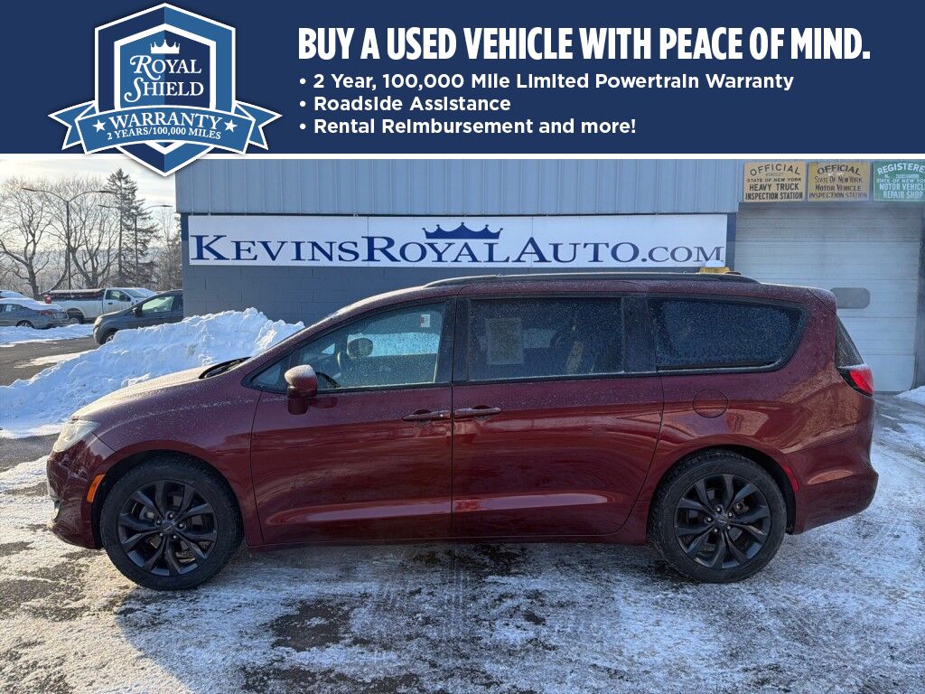 2020 Chrysler Pacifica Touring L 35th Anniversary
