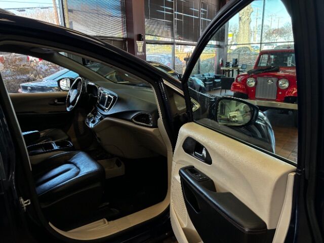 2020 Chrysler Pacifica Touring-L Charlotte NC