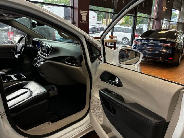 2020 Chrysler Pacifica Touring L Charlotte NC