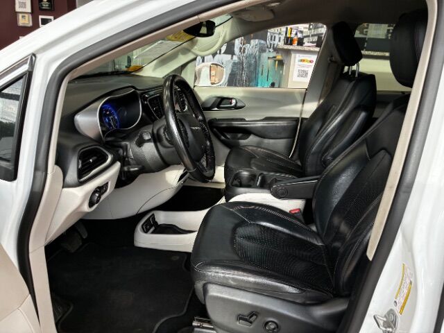 2020 Chrysler Pacifica Touring L Charlotte NC