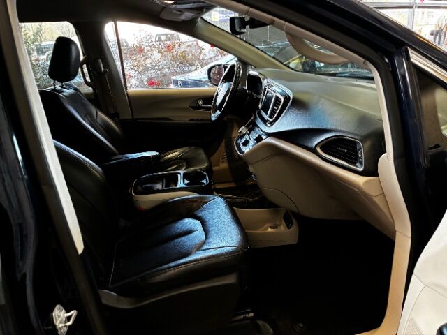 2020 Chrysler Pacifica Touring-L Charlotte NC