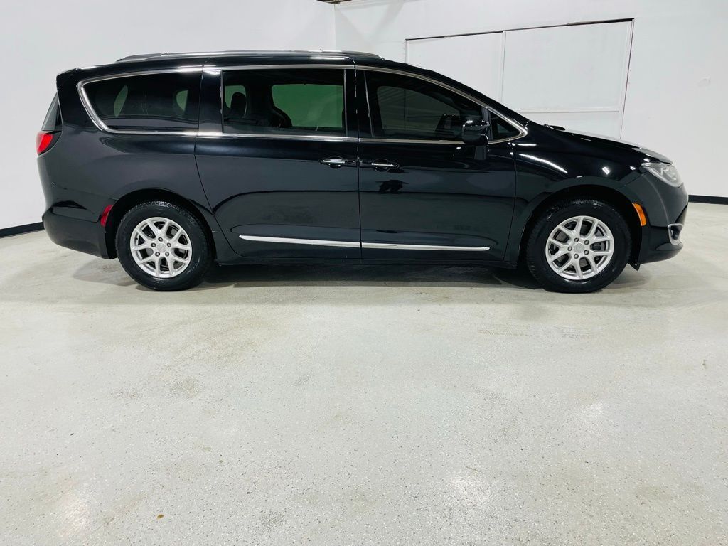 2020 Chrysler Pacifica Touring L Jersey City NJ