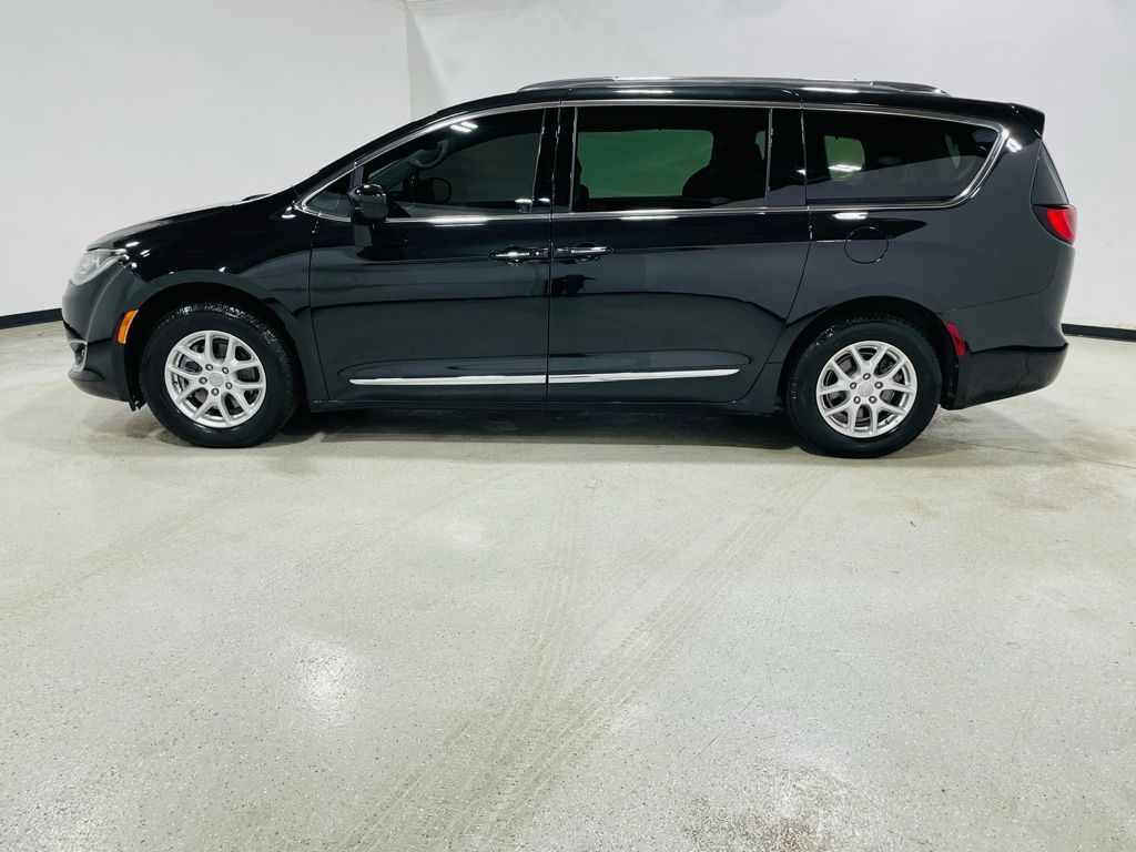2020 Chrysler Pacifica Touring L Jersey City NJ