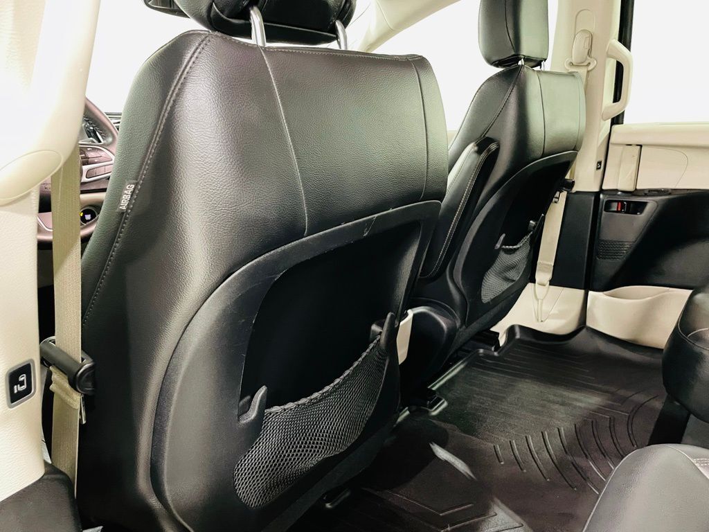 2020 Chrysler Pacifica Touring L Jersey City NJ